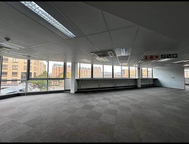 752.60M² OFFICE TO LET IN CENTURION CENTRAL